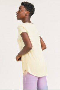 Active V-Neck Top -Lemon