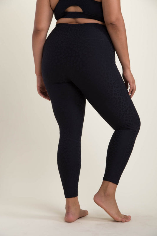 Black Leopard Textured Leggings - Curvy