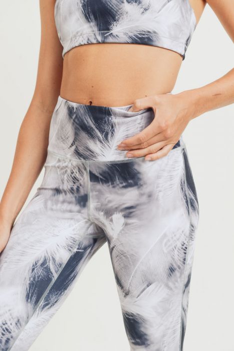 Light As A Feather Legging