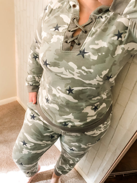 Camo Hoodie S-3XL