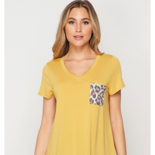 Solid V-Neck Leopard Pocket Tee
