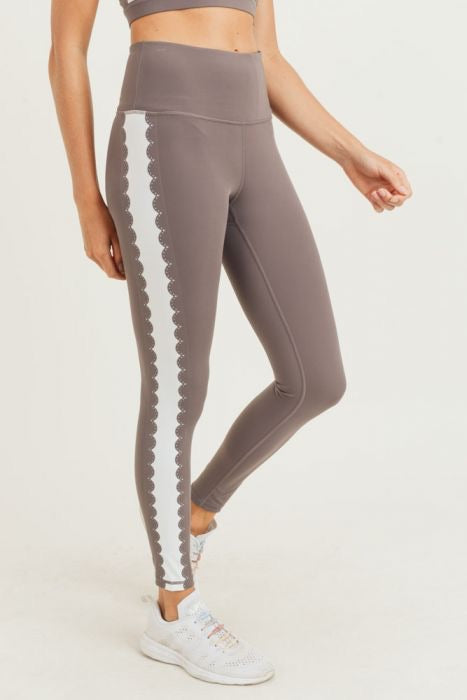 Peppercorn scalloped Leggings